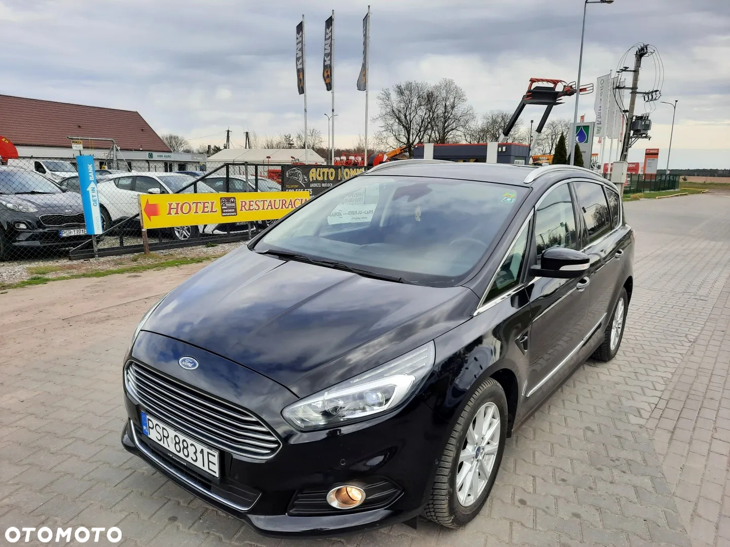 Ford S-Max 2.0 TDCi Titanium PowerShift - 2