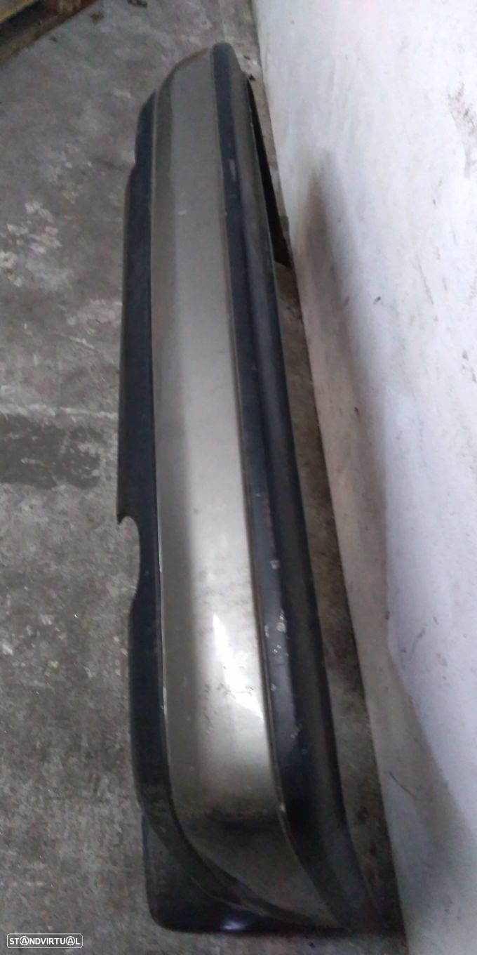 Para Choques De Trás Nissan Sunny Iii (N14) - 2