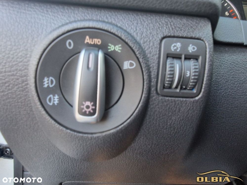 Volkswagen Tiguan - 33