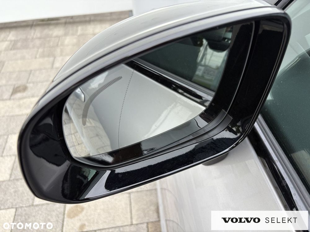 Volvo XC 60 - 40