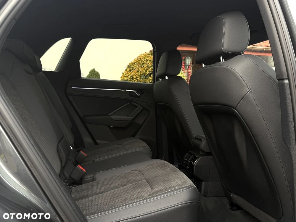 Audi Q3 Sportback 40 TFSI quattro S tronic S line - 13