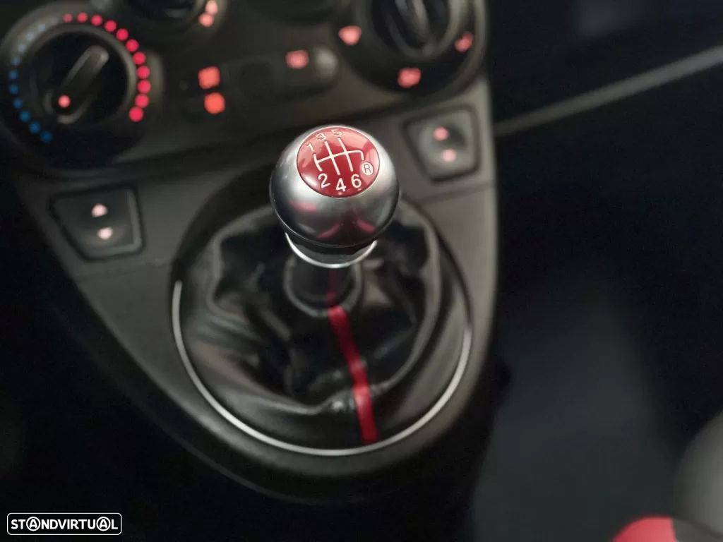Fiat 500 0.9 8V TwinAir S S&S - 33
