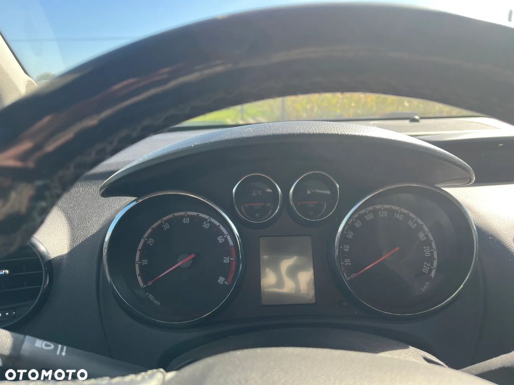 Opel Meriva 1.4 Essentia - 20