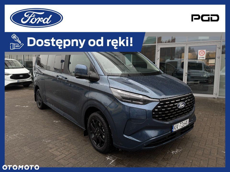 Ford Tourneo Custom - 1