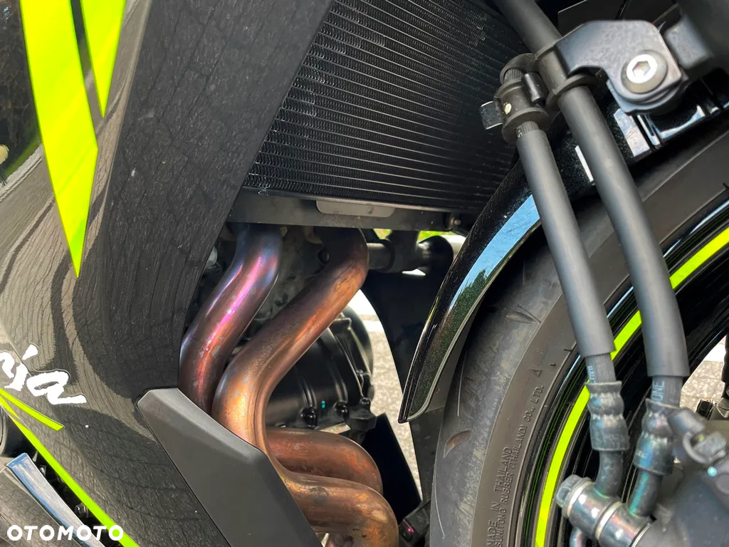 Kawasaki Ninja - 23