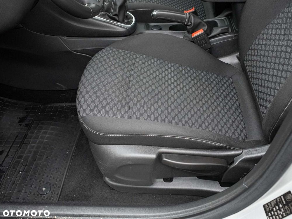 Opel Astra - 11