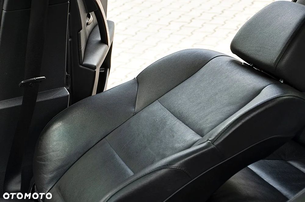 BMW Seria 5 530d - 24