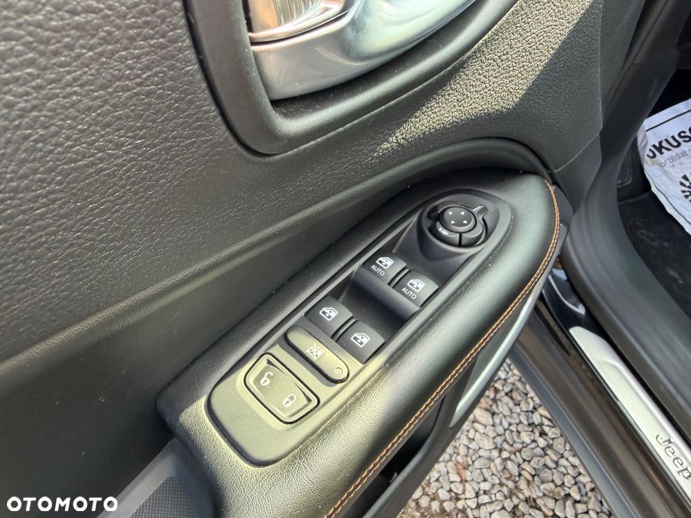 Jeep Compass ver-1-5-t4-mhev-limited-fwd-s-s-dct - 18