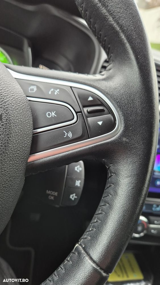 Renault Kadjar BLUE dCi 115 BOSE EDITION - 23