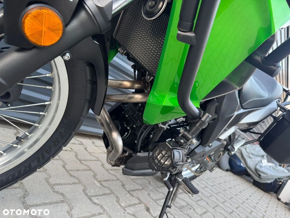 Kawasaki Versys-X 300 - 14