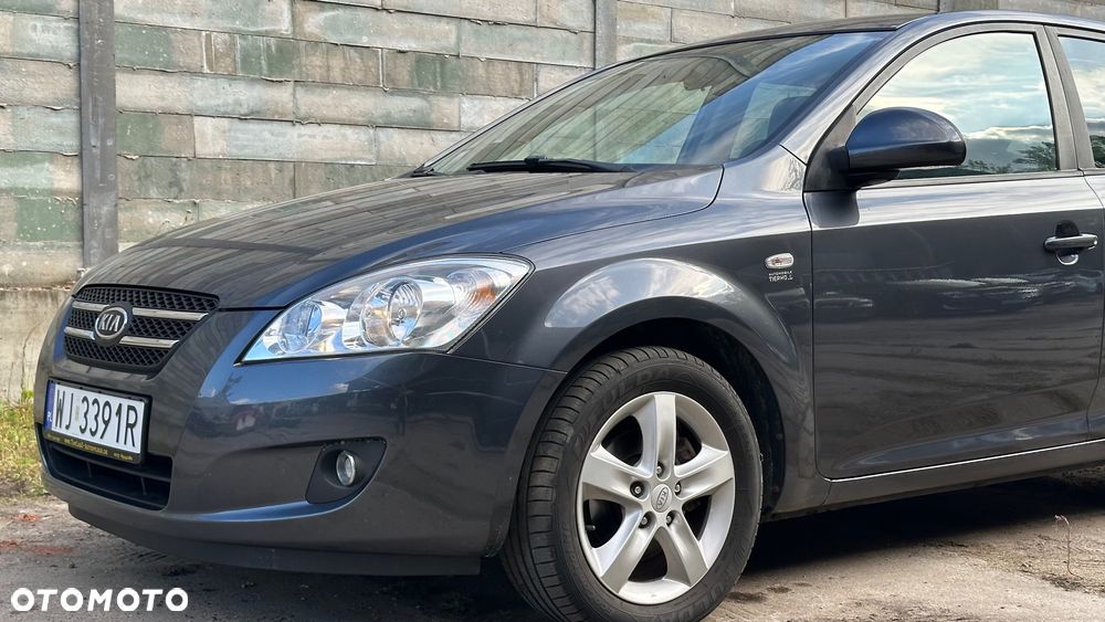 Kia Ceed 1.4 Comfort + - 11