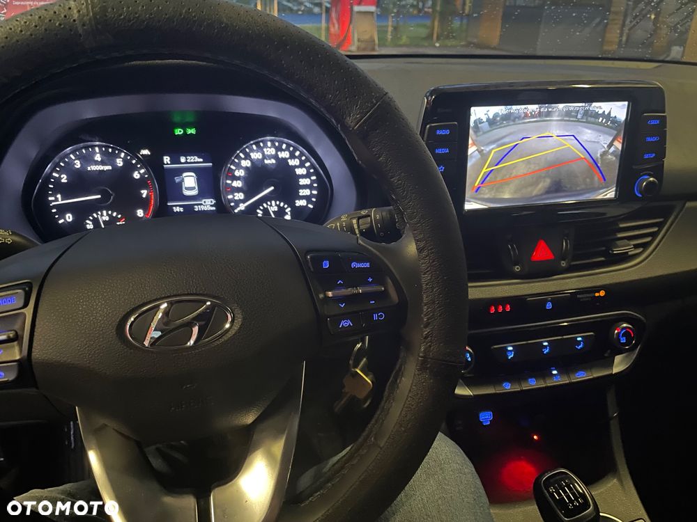Hyundai i30 1.5 T-GDI 48V Smart - 7