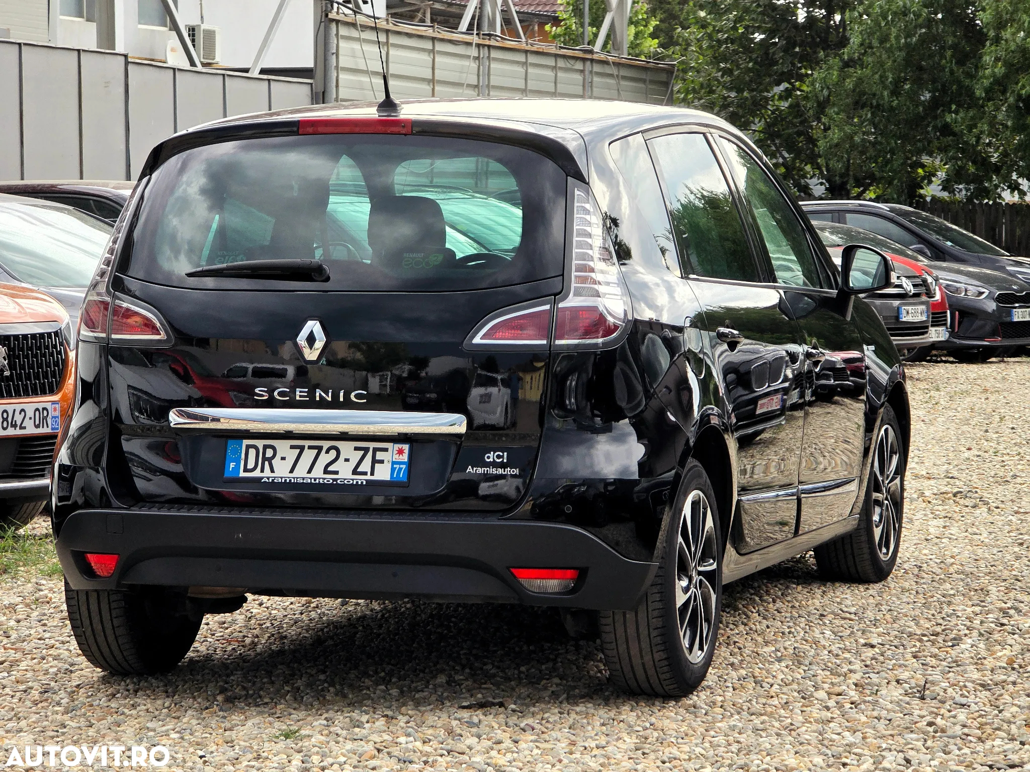 Renault Scenic ENERGY dCi 130 BOSE EDITION - 12
