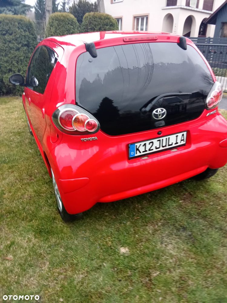 Toyota Aygo Blue - 6