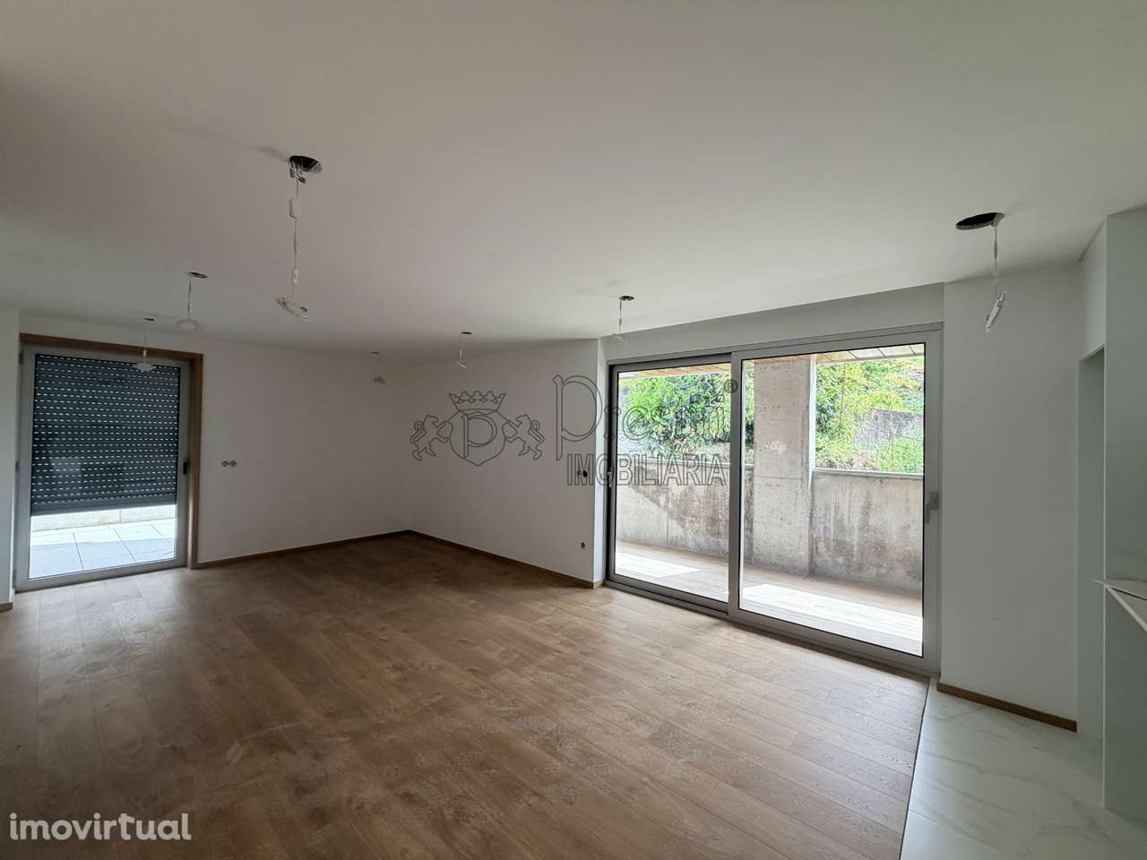 Apartamento T2 para Arrendar em Guimarães - Grande imagem: 4/9