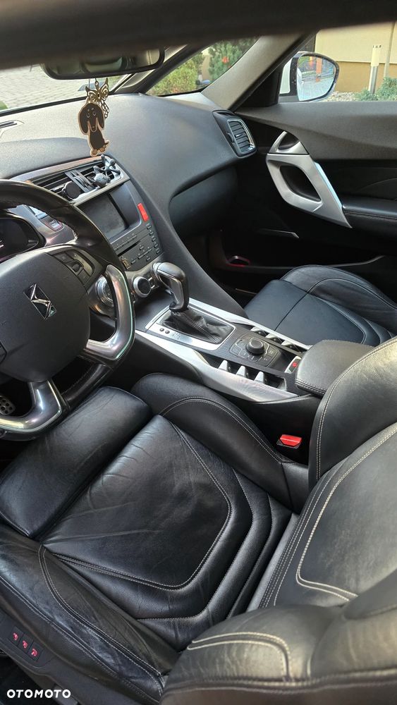 Citroën DS5 2.0 HDi Pure Pearl - 33