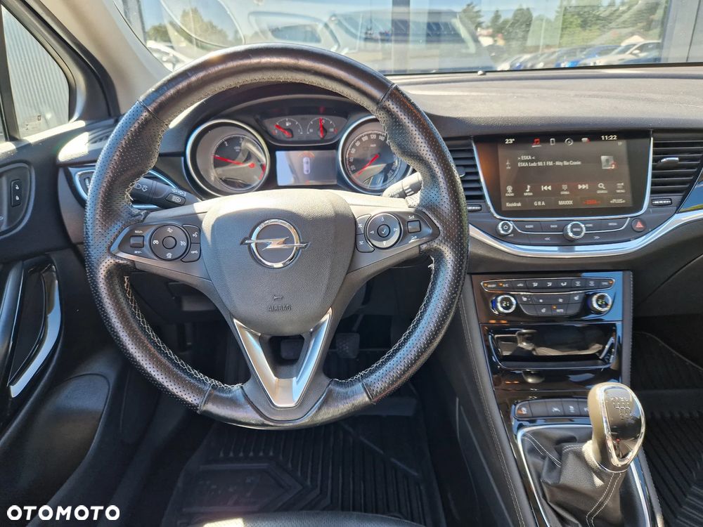 Opel Astra 1.6 CDTI Essentia S&S - 16