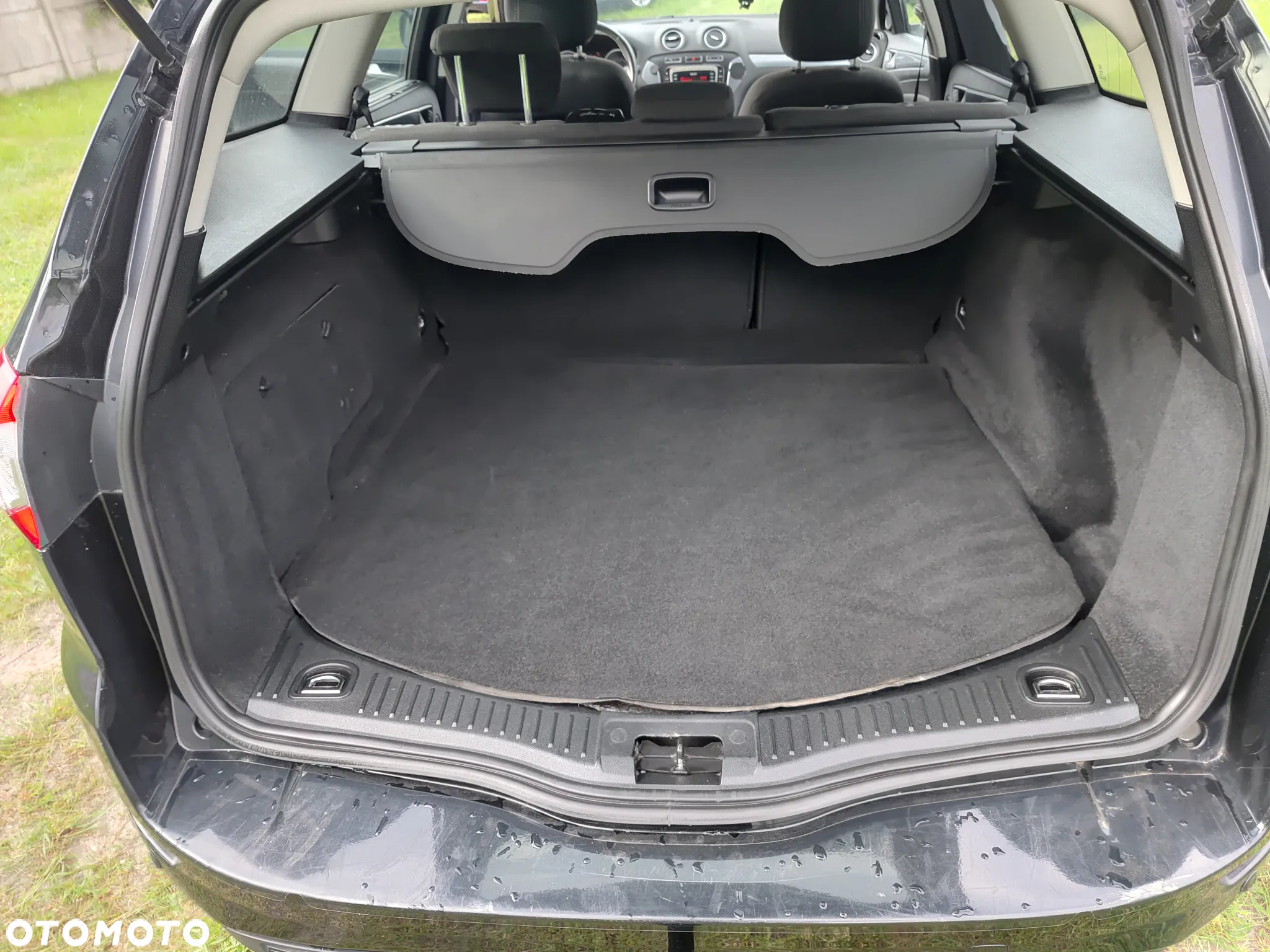Ford Mondeo 1.6 Ambiente - 17