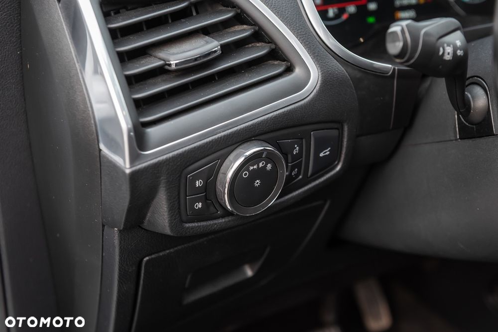 Ford S-Max 2.0 TDCi Titanium - 10