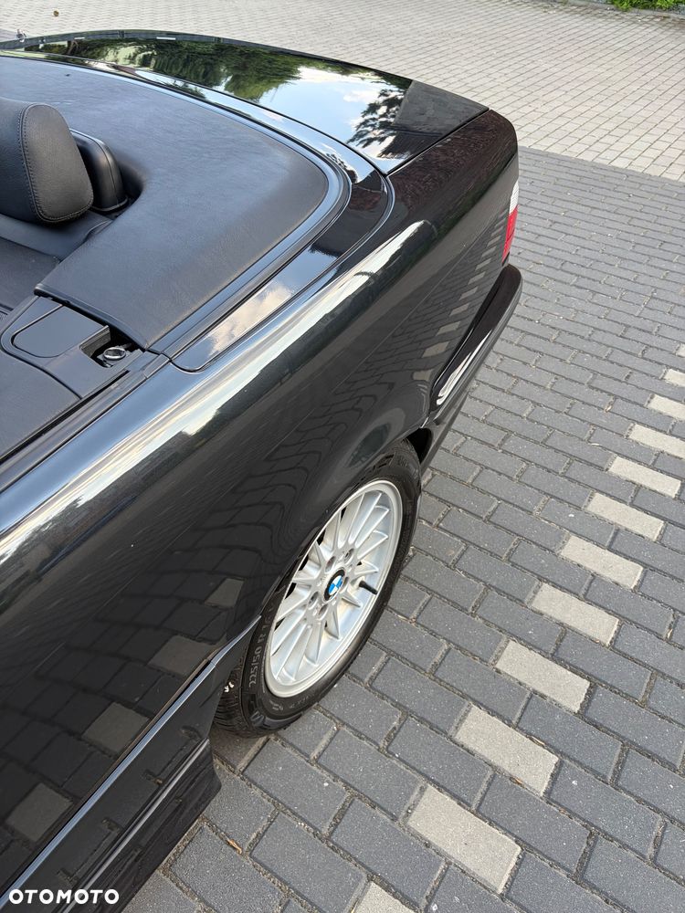 BMW Seria 3 320Ci - 26