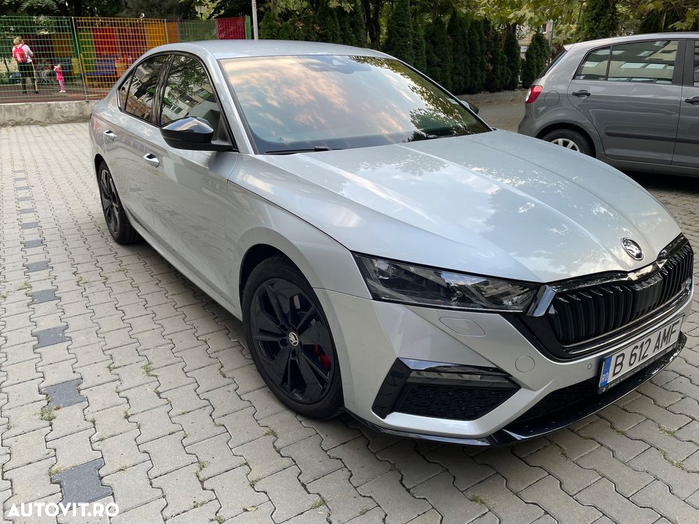 Skoda Octavia 2.0 245 TSI DSG RS - 6