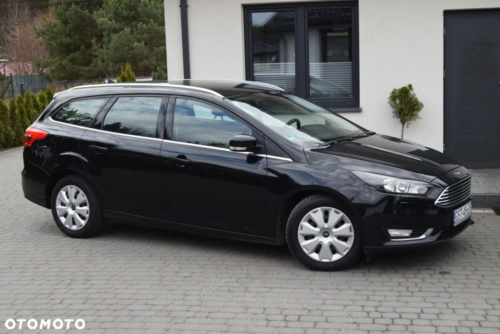 Ford Focus 1.0 EcoBoost Titanium - 13