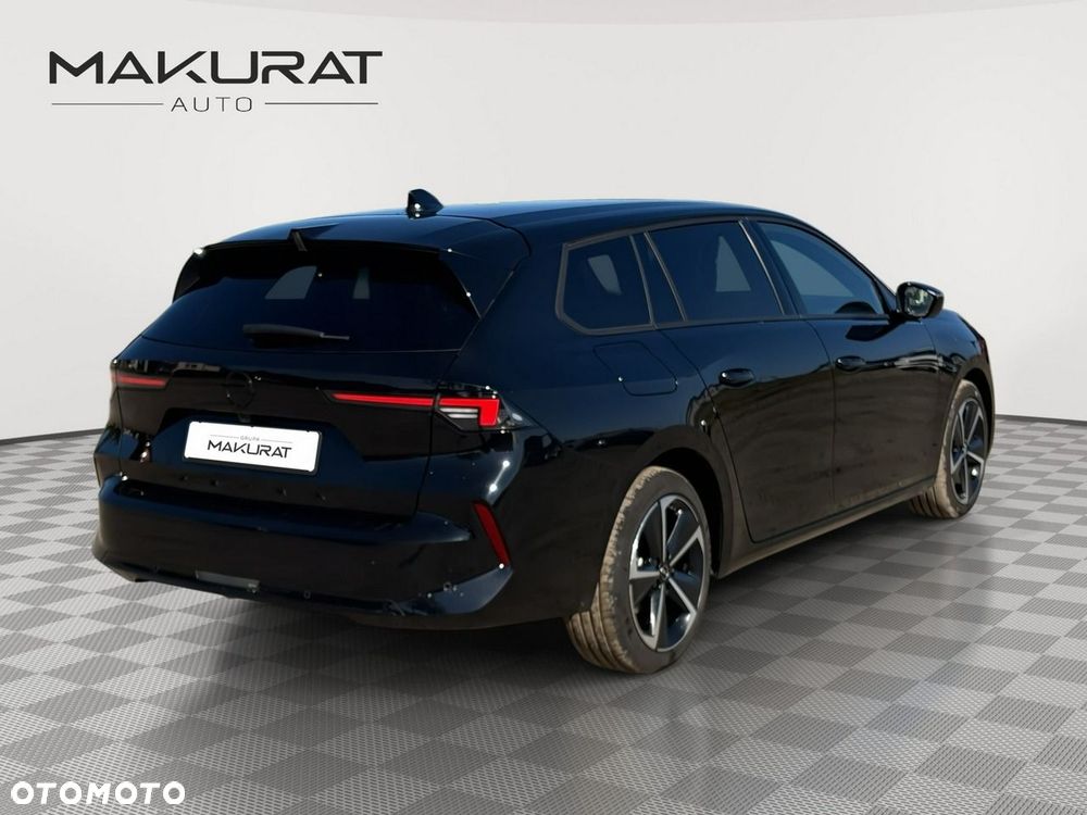 Opel Astra 2024 photo 4