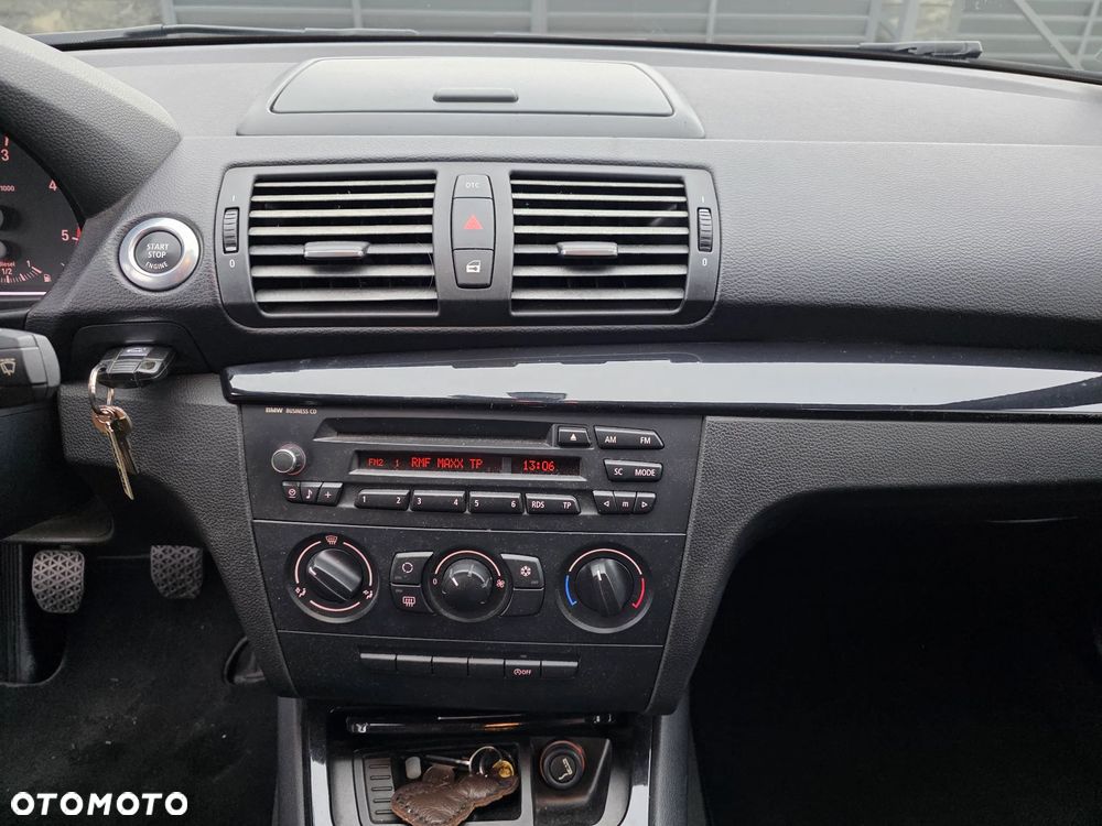 BMW Seria 1 116d DPF - 14
