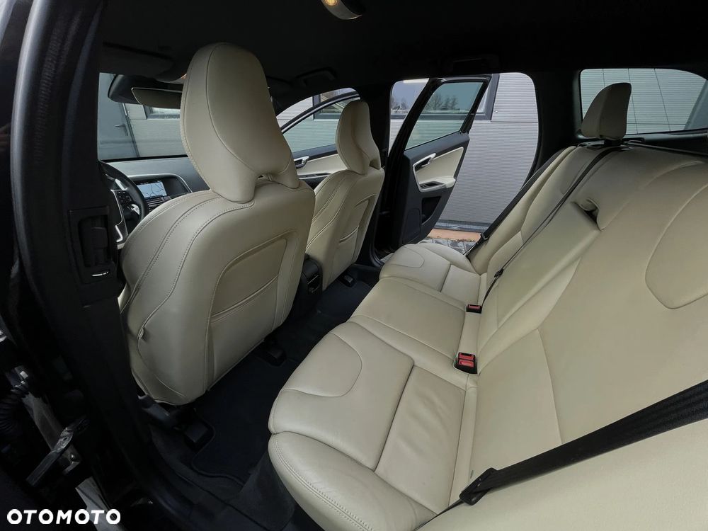 Volvo XC 60 D4 Geartronic Linje Inscription - 21