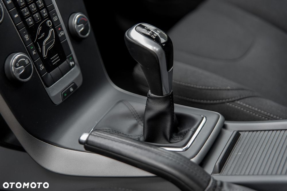 Volvo V40 T2 Drive-E Kinetic - 21