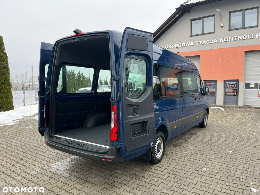 Mercedes-Benz Sprinter - 19