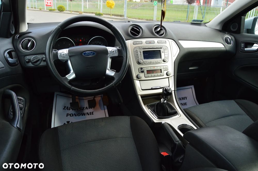 Ford Mondeo 2.0 TDCi Trend - 37