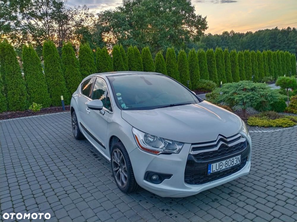 Citroën DS4 1.6 HDi SoChic - 5