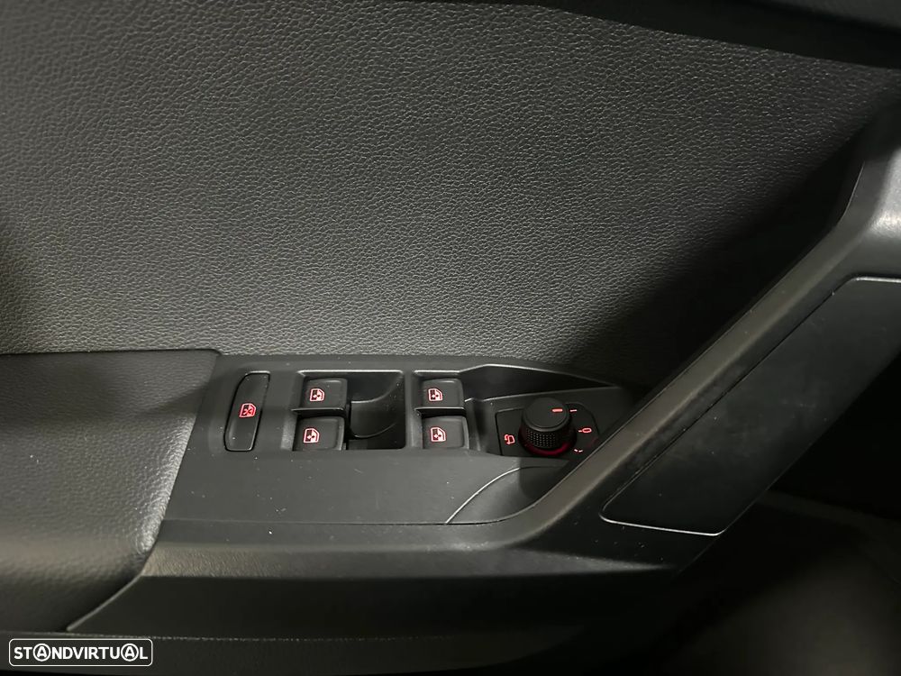 SEAT Arona 1.0 TSI Style DSG - 11