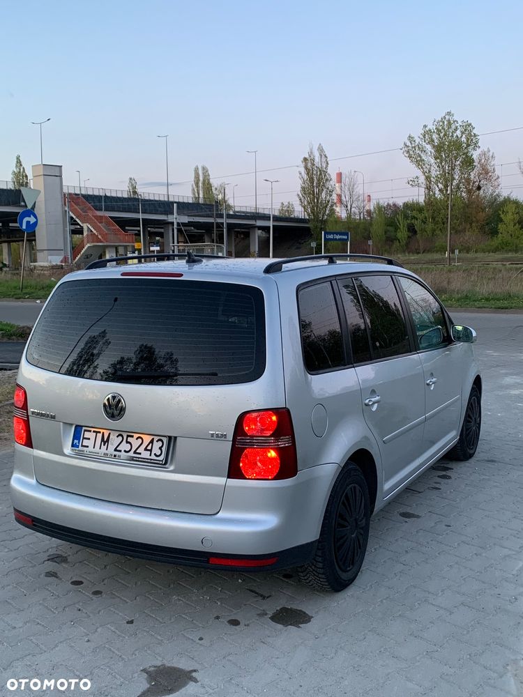 Volkswagen Touran 1.9 TDI - 6
