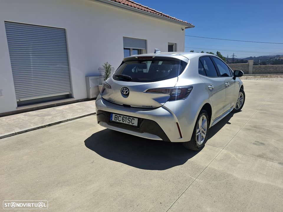 Toyota Corolla 1.8 Hybrid Comfort - 4