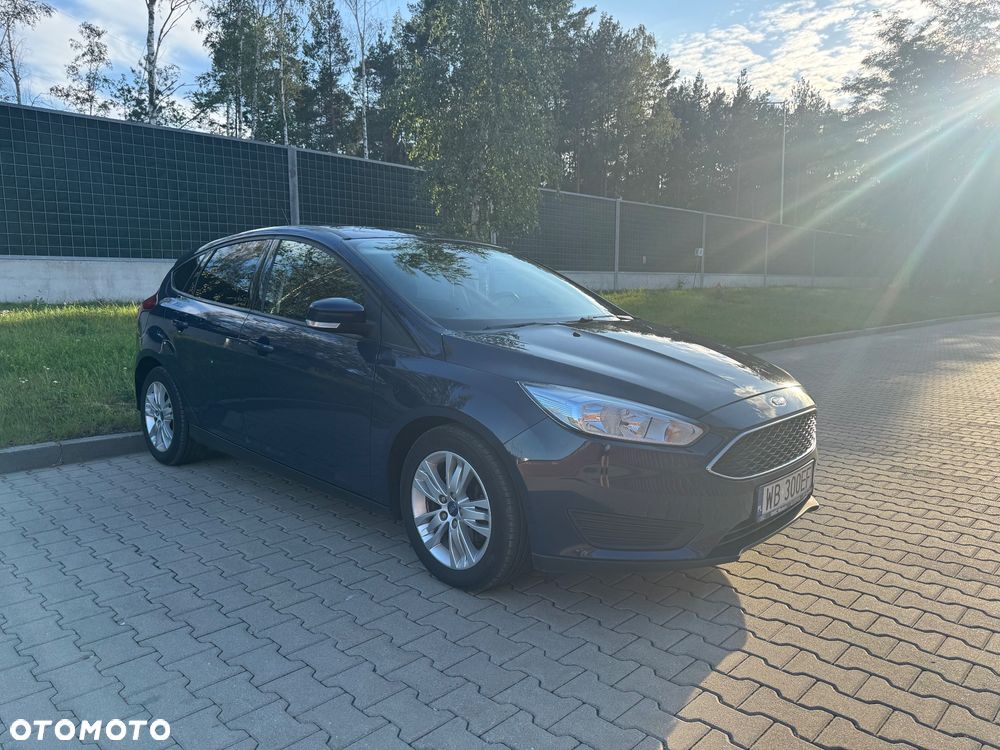 Ford Focus 2017 photo 2
