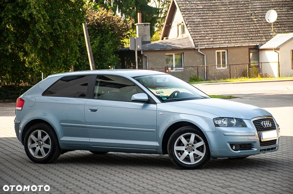 Audi A3 3-drzwiowe 1.6 Ambiente - 19