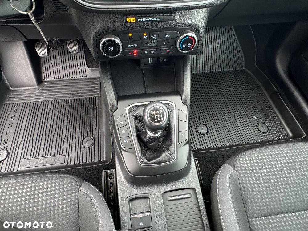 Ford Focus 1.5 EcoBlue Start-Stopp-System ACTIVE STYLE - 14