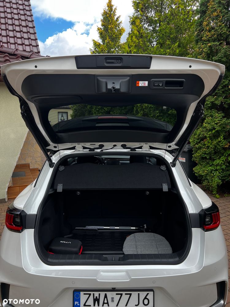 Lexus LBX 1.5 Hybrid Cool - 14