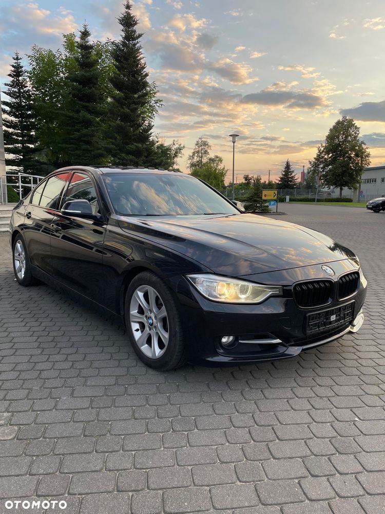 BMW Seria 3 330d Sport Line - 26