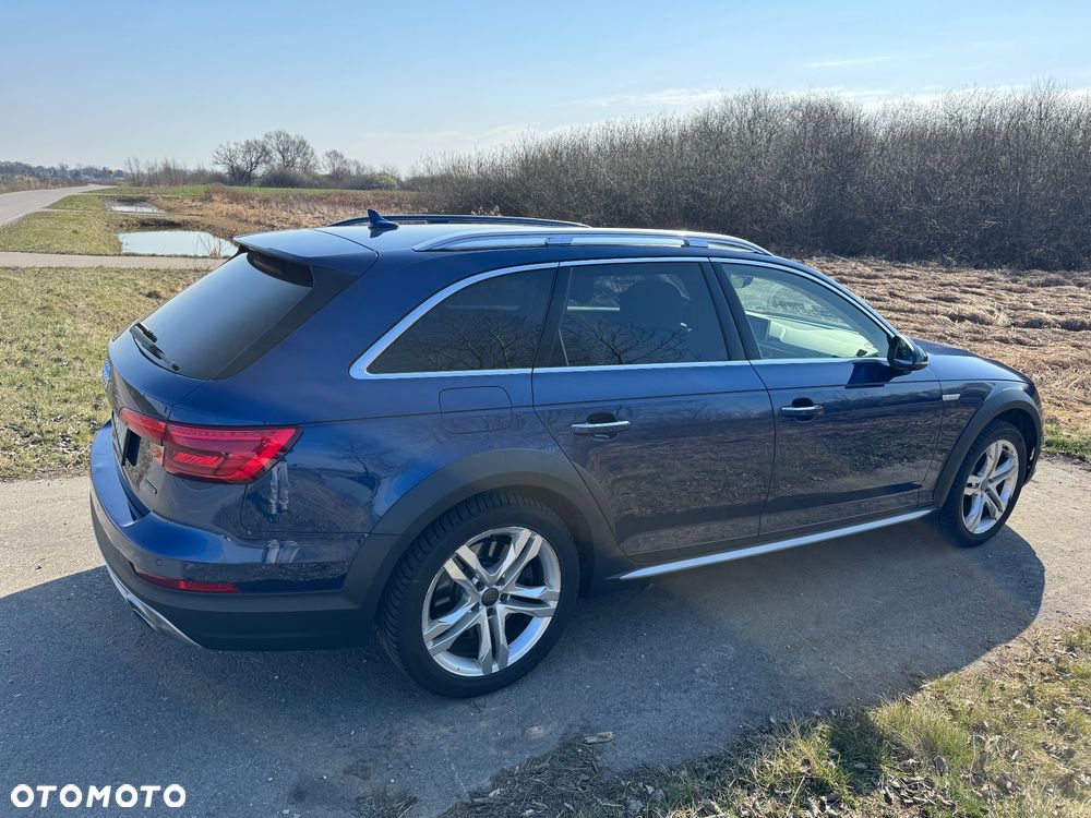 Audi A4 Allroad - 8