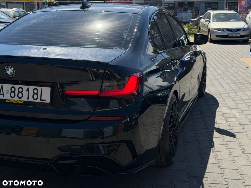 BMW Seria 3 330i M Sport - 8