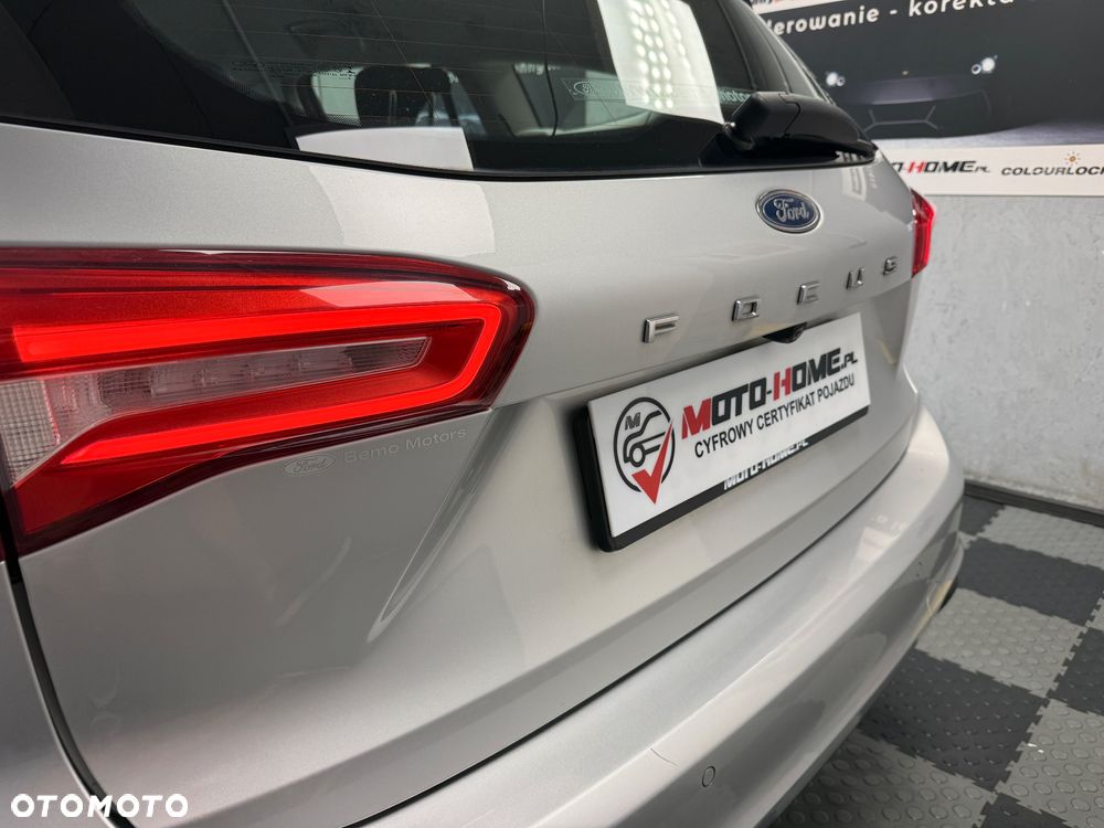 Ford Focus - 23