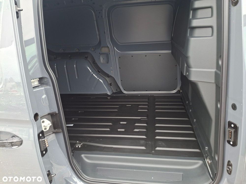 Volkswagen Caddy Maxi Cargo - 25
