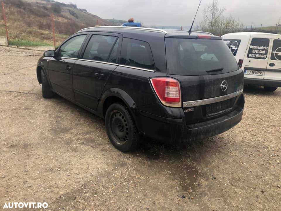 Usa Opel Astra H diferite culori, fata-spate - 2