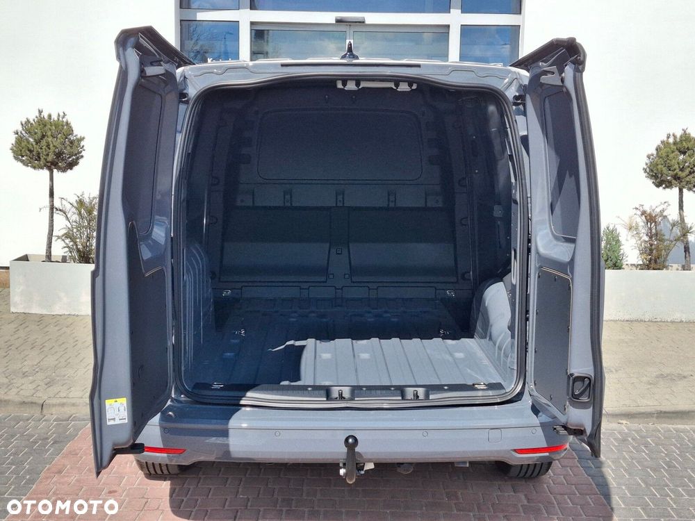 Volkswagen Caddy Maxi - 8