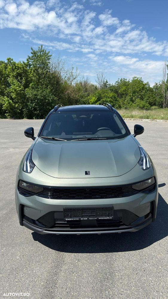 Lynk&Co 01 - 3