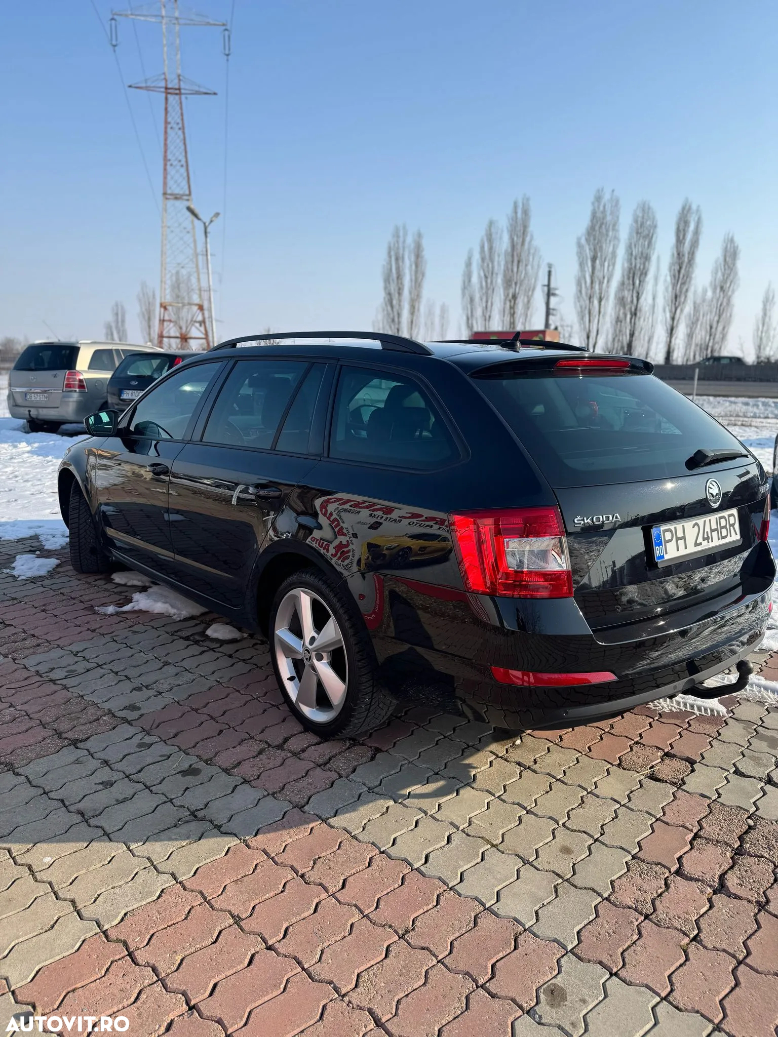 Skoda Octavia 1.6 TDI AMBITION - 10