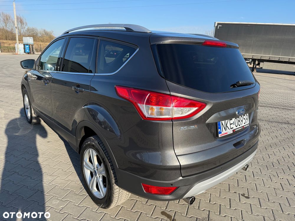 Ford Kuga 1.5 EcoBoost 2x4 Titanium - 7
